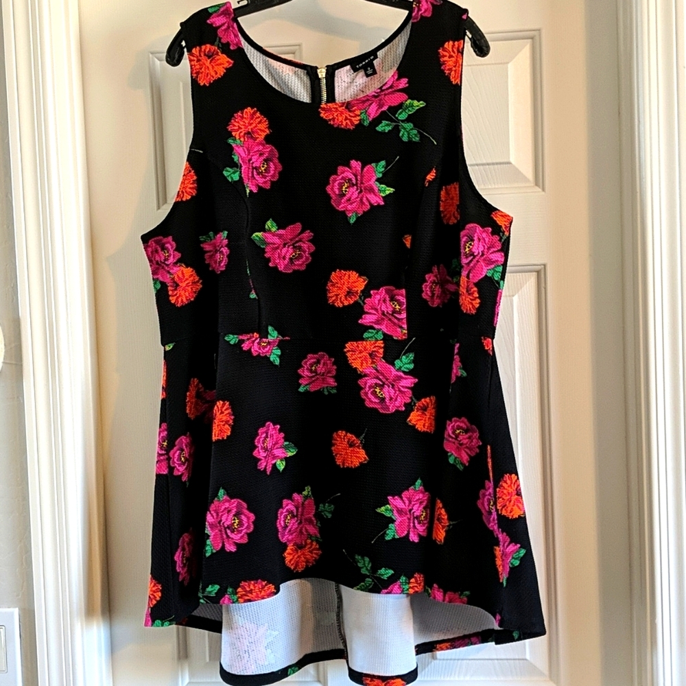 Torrid Black and Floral tank with zipper detail 3